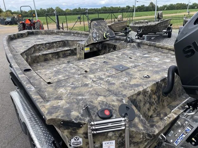 Slide: The Image of Excel Bolt 183 2026 - 7