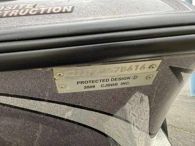 Slide: The Image of Phoenix Bass Boat 618 Pro 2016 - 8