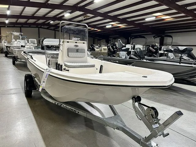 The Image of Carolina E18 JVX CC 2026 - 1