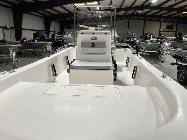 Slide: The Image of Carolina E18 JVX CC 2026 - 2