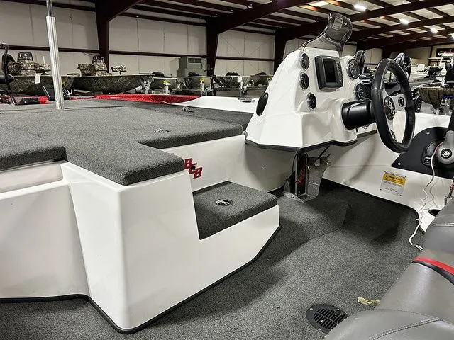 Slide: The Image of Bass Cat Margay 2013 - 4