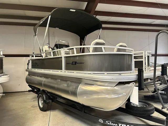 The Image of Sun Tracker Bass Buggy 16 XL Select 2026 - 1