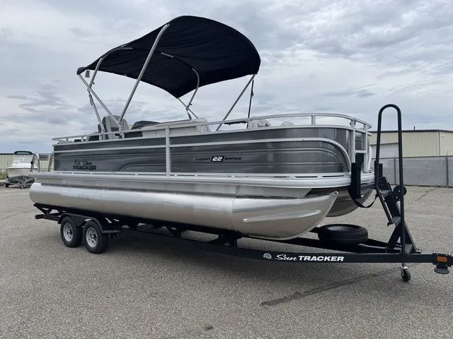 Slide: The Image of Sun Tracker Fishin' Barge 22 DLX 2026 - 7