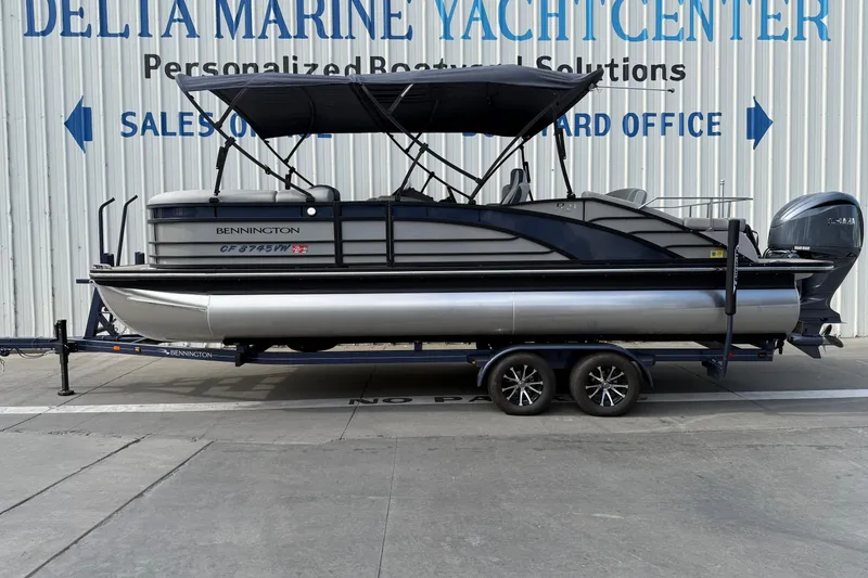 The Image of 2024 Bennington 23 RSB pontoon boat on trailer at Delta Marine Yacht Center. - 0