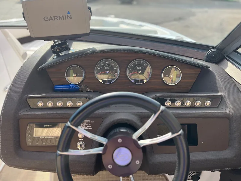 Slide: The Image of Cobalt R5 2015 - 33