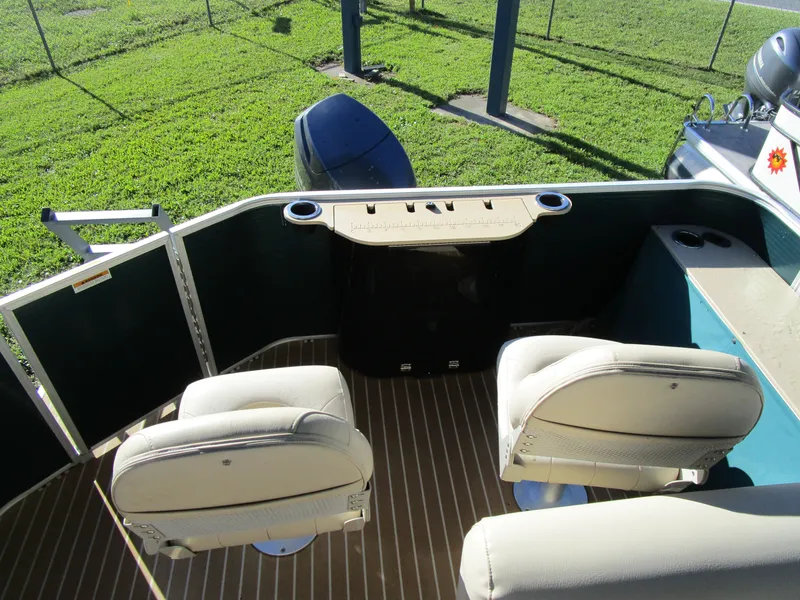 Slide: The Image of Sweetwater SW 2086 F 2021 - 7