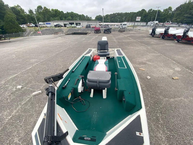 Slide: The Image of Lowe 162 1999 - 5