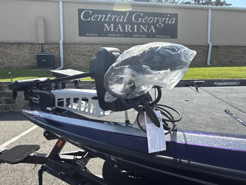 Slide: The Image of Skeeter FXR21 Limited 2025 - 12