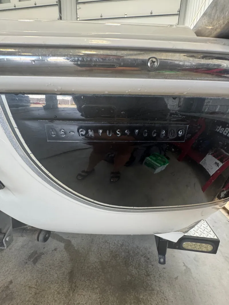 Slide: The Image of Stingray 195 LX 2009 - 18