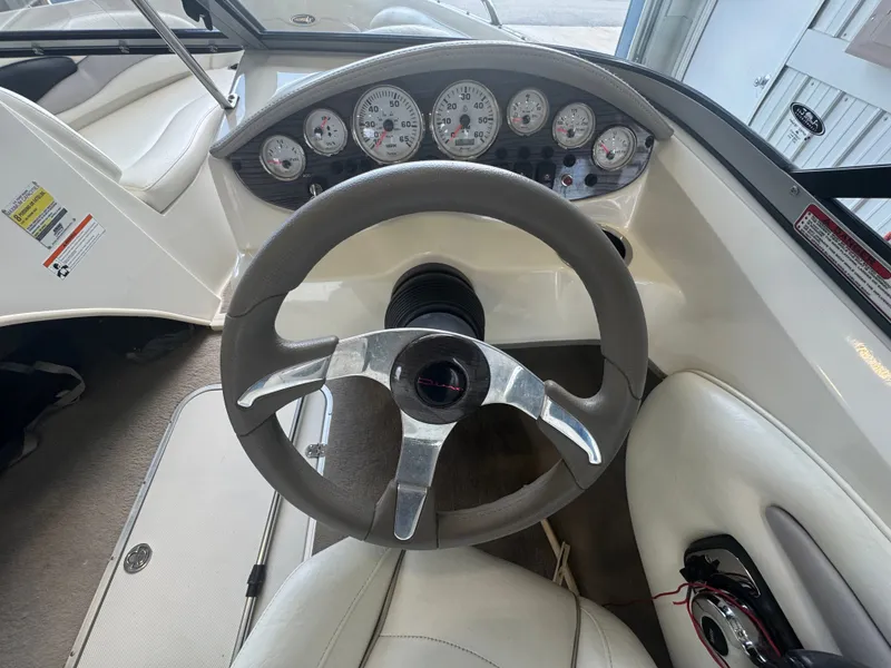 Slide: The Image of Stingray 195 LX 2009 - 19