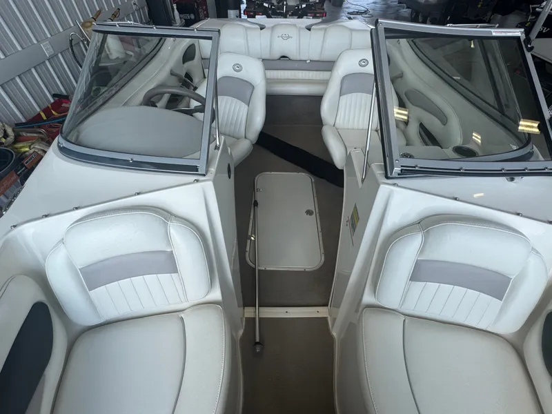 Slide: The Image of Stingray 195 LX 2009 - 5