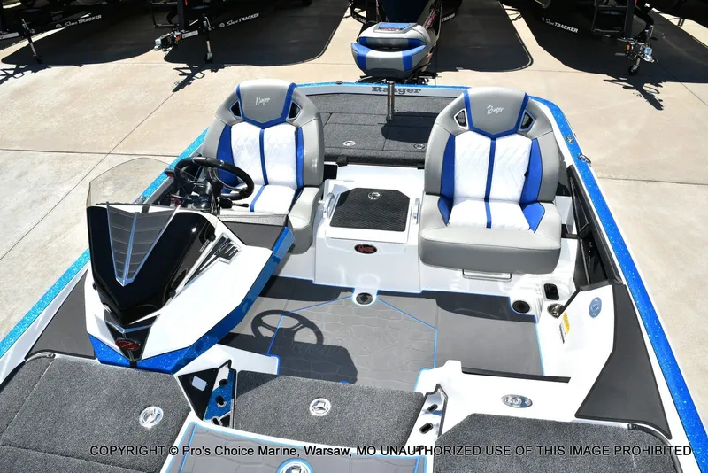 Slide: The Image of Ranger Z520R 2026 - 12