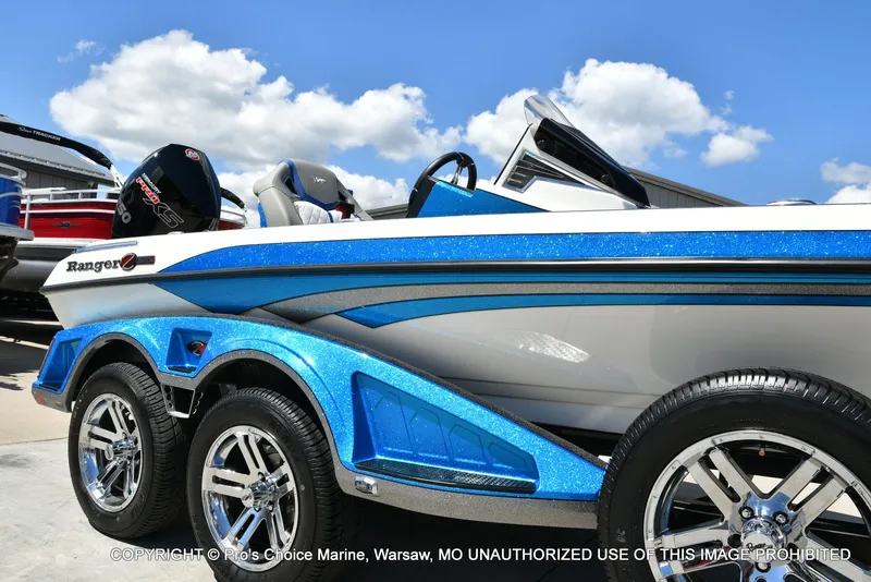 Slide: The Image of Ranger Z520R 2026 - 17