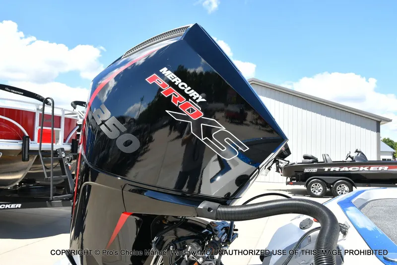 Slide: The Image of Ranger Z520R 2026 - 21