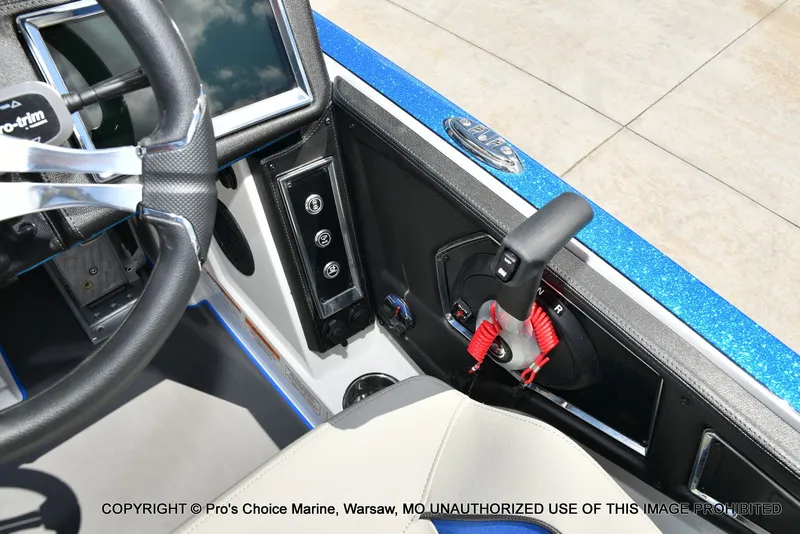 Slide: The Image of Ranger Z520R 2026 - 43