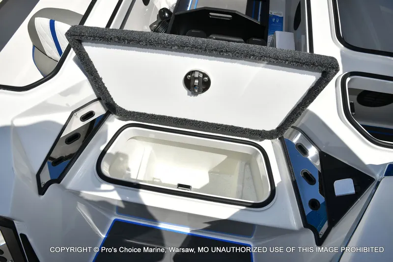 Slide: The Image of Ranger Z520R 2026 - 56