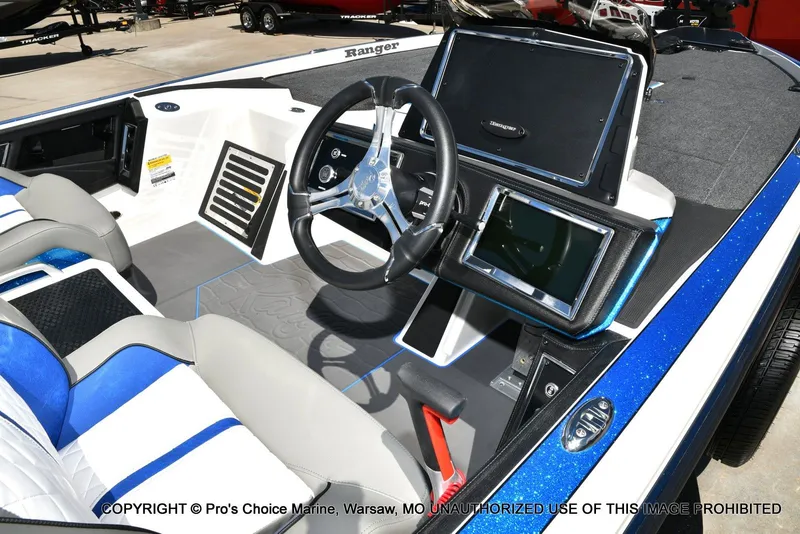 Slide: The Image of Ranger Z520R 2026 - 7