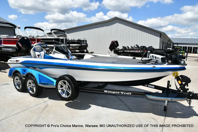 Slide: The Image of Ranger Z520R 2026 - 76