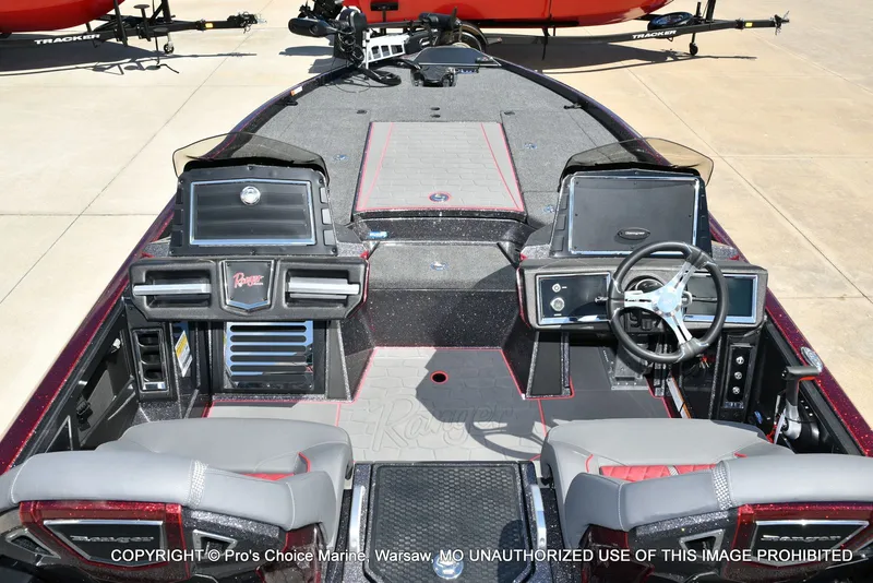 Slide: The Image of Ranger Boats Z520R Dual Console 2026 - 43