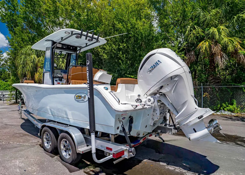 Slide: The Image of Sea Hunt Ultra 245 SE 2026 - 3