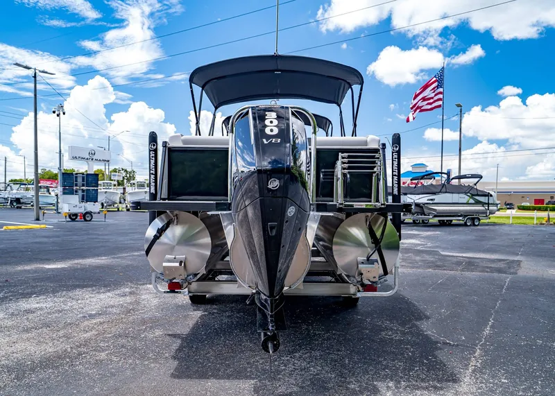 Slide: The Image of Tahoe Cascade 25' Quad Lounge 2025 - 3