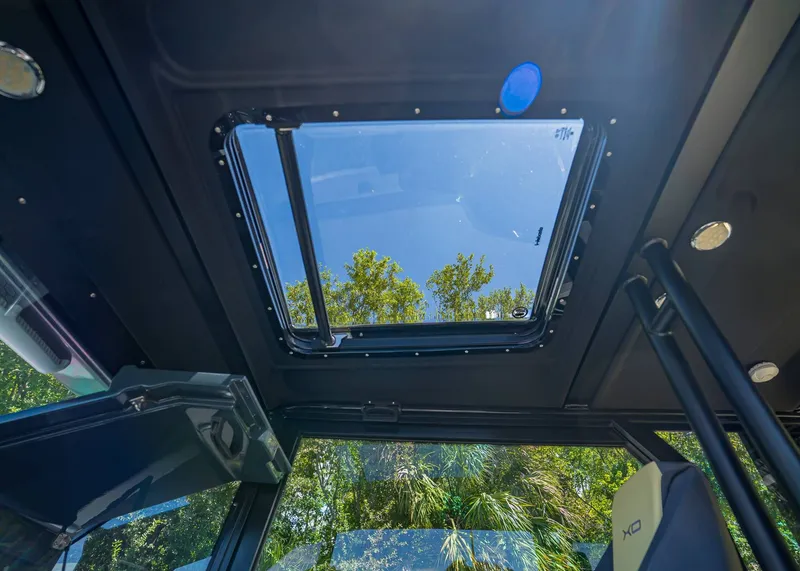 Slide: The Image of XO Boats DFNDR 9 2023 - 19