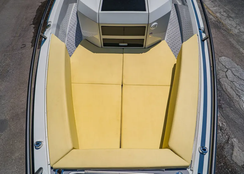 Slide: The Image of XO Boats DFNDR 9 2023 - 26