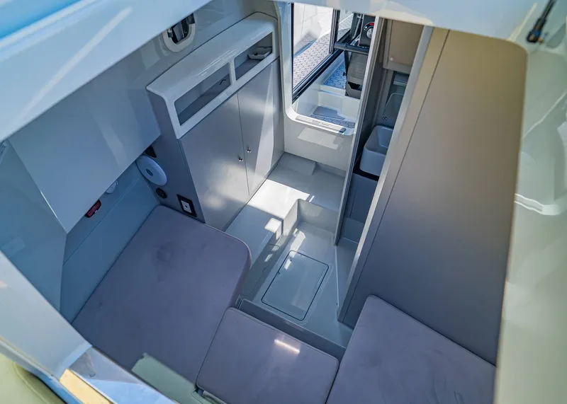 Slide: The Image of XO Boats DFNDR 9 2023 - 29