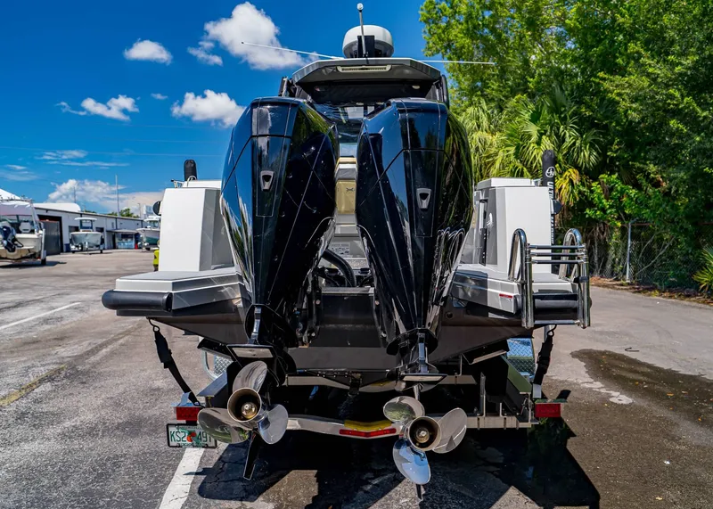 Slide: The Image of XO Boats DFNDR 9 2023 - 4