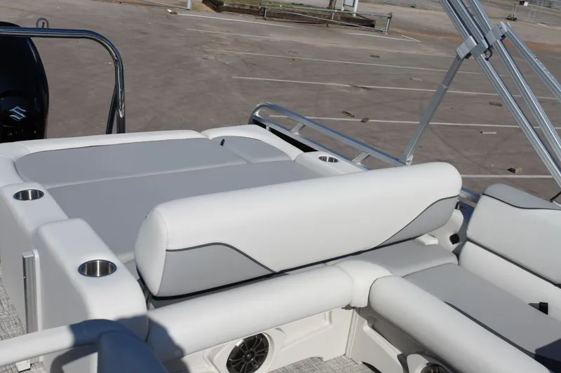 Slide: The Image of Avalon Venture SP 2585 2026 - 10