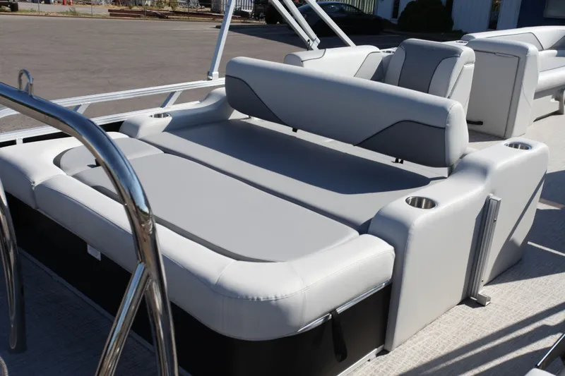 Slide: The Image of Avalon Venture SP 2585 2026 - 13