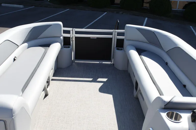 Slide: The Image of Avalon Venture SP 2585 2026 - 5