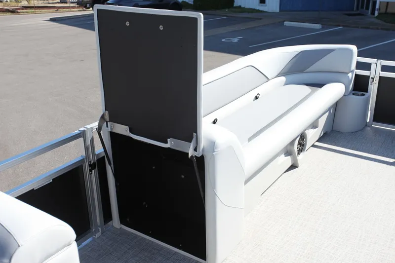 Slide: The Image of Avalon Venture SP 2585 2026 - 8