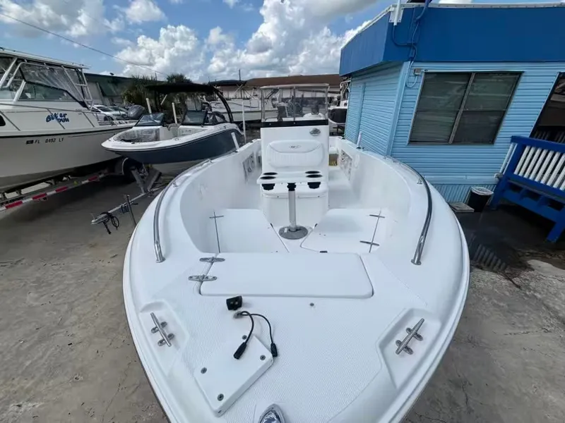 Slide: The Image of Sea Hunt 207 Triton 2009 - 11