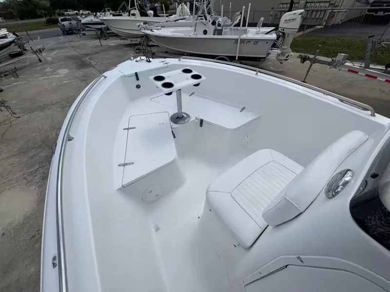 Slide: The Image of Sea Hunt 207 Triton 2009 - 9