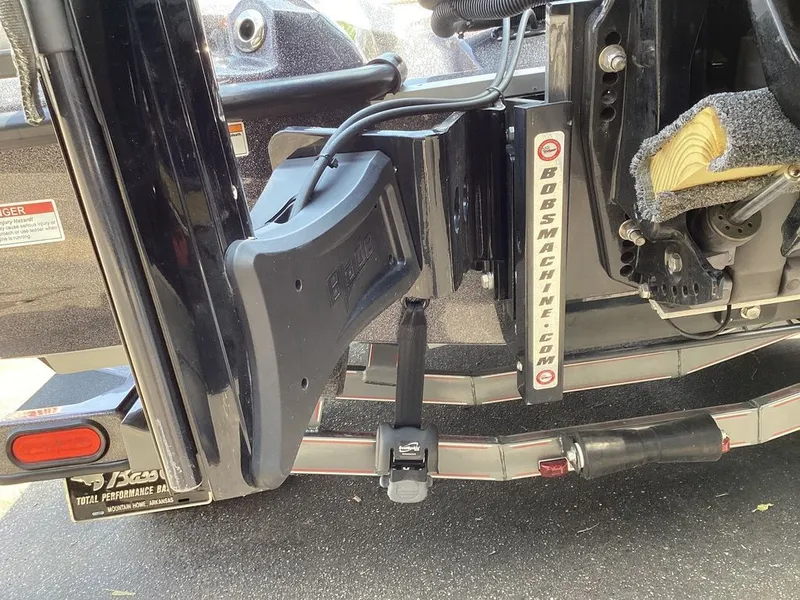 Slide: The Image of Bass Cat Lynx STS 2025 - 13