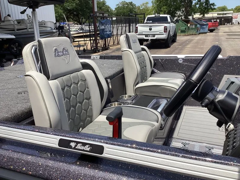 Slide: The Image of Bass Cat Lynx STS 2025 - 19