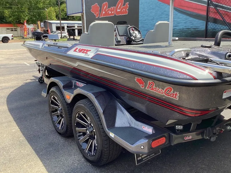 Slide: The Image of Bass Cat Lynx STS 2025 - 26