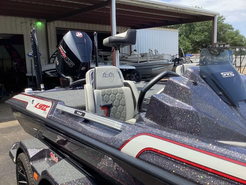 Slide: The Image of Bass Cat Lynx STS 2025 - 31