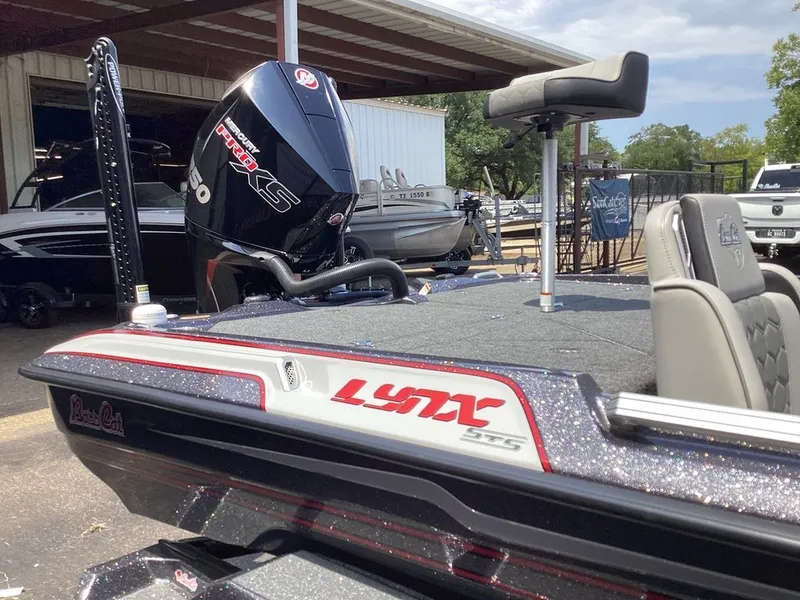 Slide: The Image of Bass Cat Lynx STS 2025 - 34