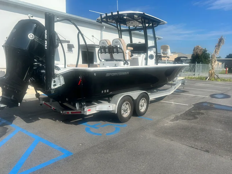 Slide: The Image of Sportsman Masters 267 Bay Boat 2019 - 3