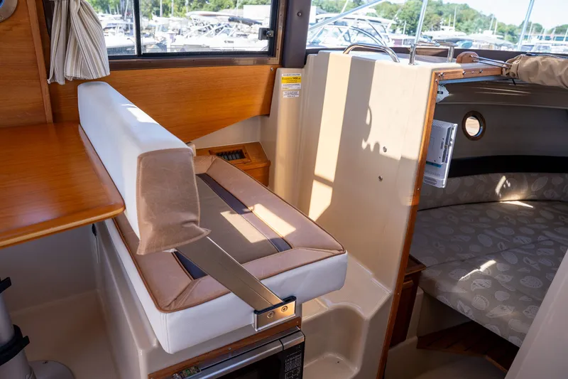 Slide: The Image of Ranger Tug R-23 2017 - 16