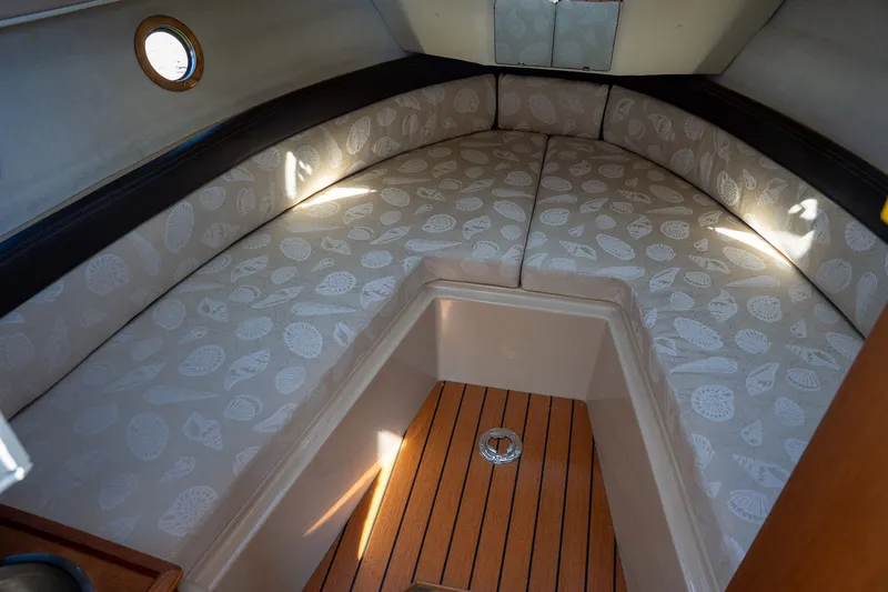 Slide: The Image of Ranger Tug R-23 2017 - 22