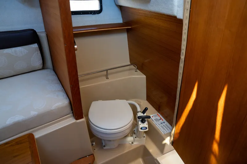 Slide: The Image of Ranger Tug R-23 2017 - 25