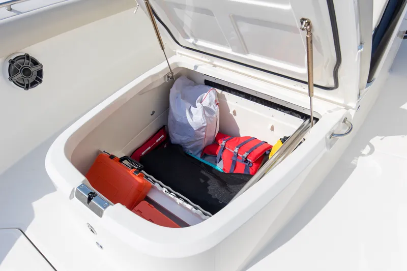 Slide: The Image of Boston Whaler 330R 2023 - 25