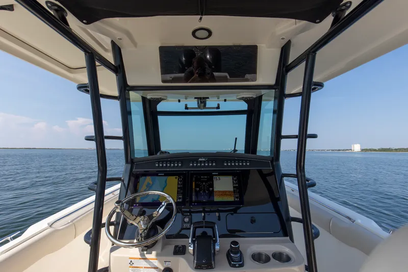 Slide: The Image of Boston Whaler 330R 2023 - 36