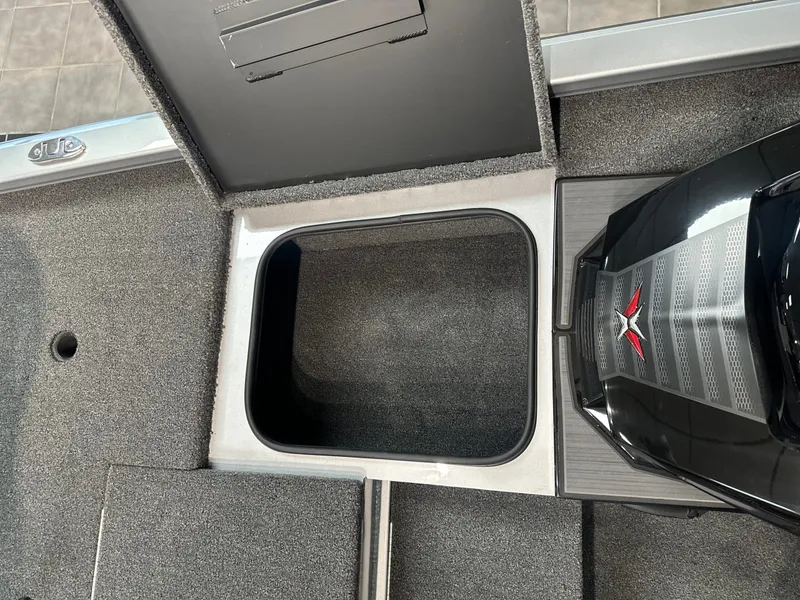 Slide: The Image of Vexus AVX 181 Defender 2026 - 10