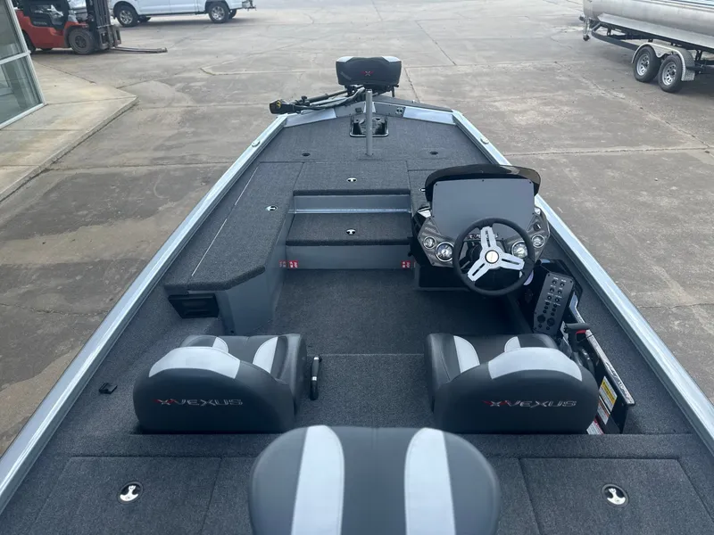 Slide: The Image of Vexus Defender 181 2026 - 4