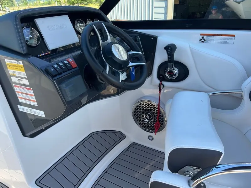 Slide: The Image of Monterey M6 2022 - 12