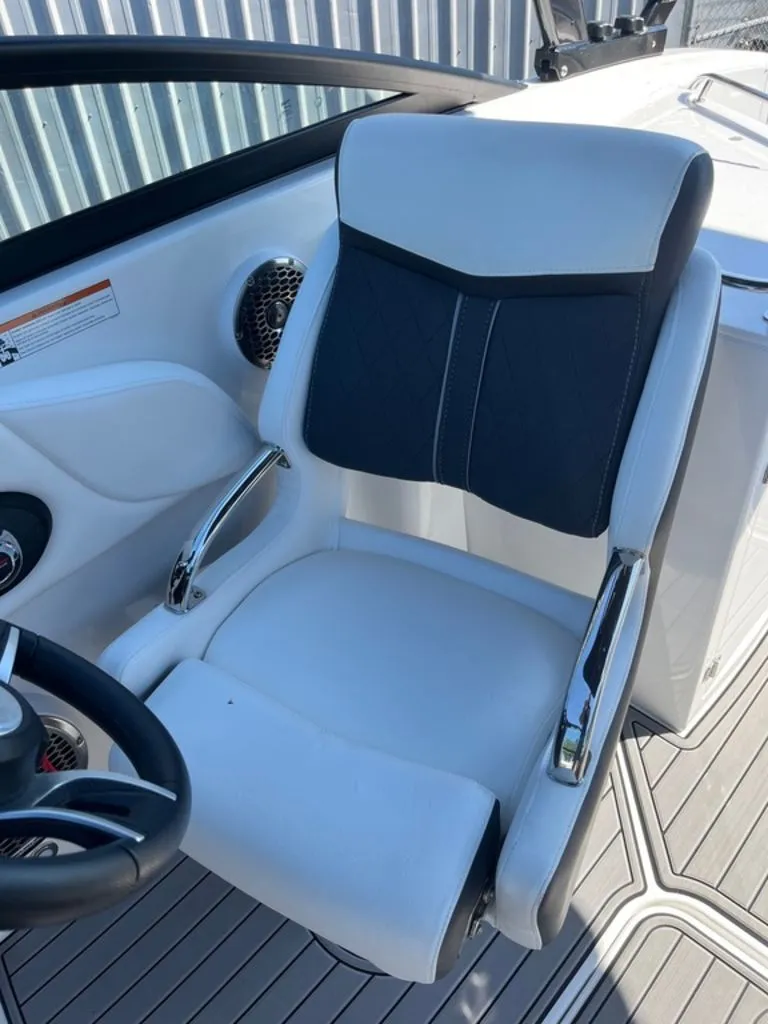 Slide: The Image of Monterey M6 2022 - 13